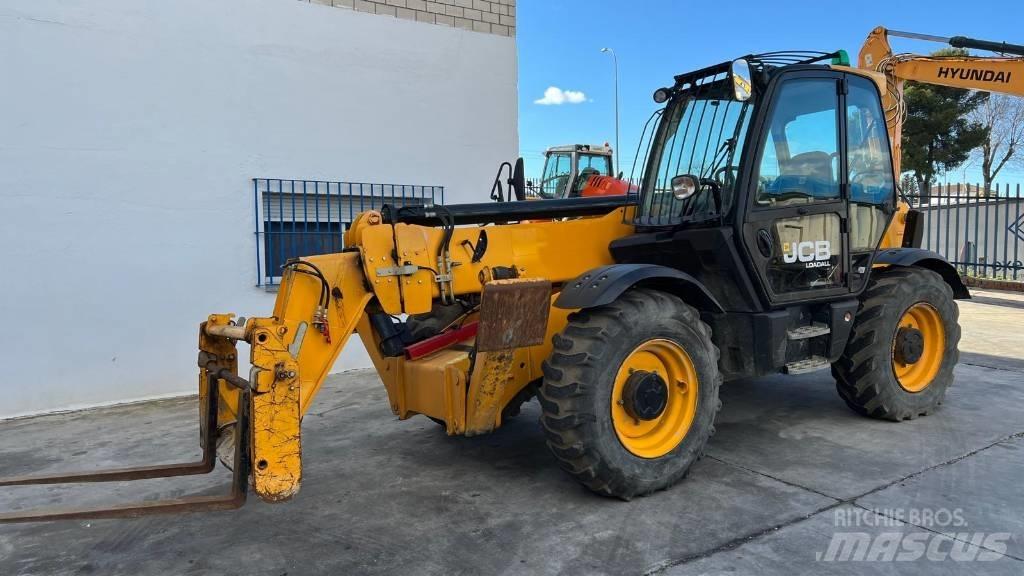 JCB 540-140 Teleskopiniai krautuvai