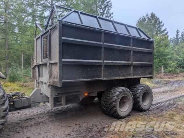 TP 400 Medienos smulkintuvai