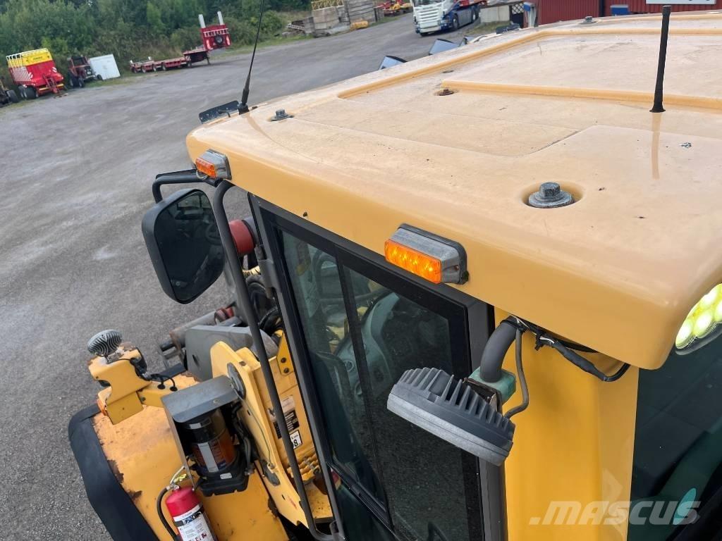 Volvo L 180 G Naudoti ratiniai krautuvai