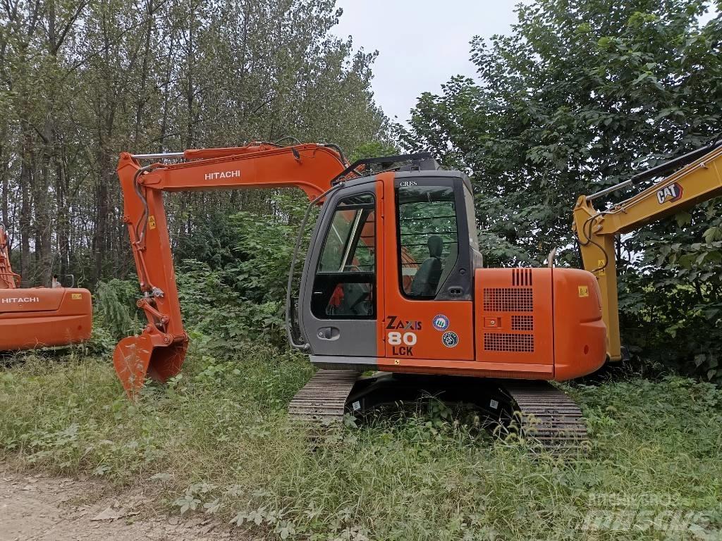 Hitachi ZX 80 Vidutinės galios ekskavatoriai 7-12 t