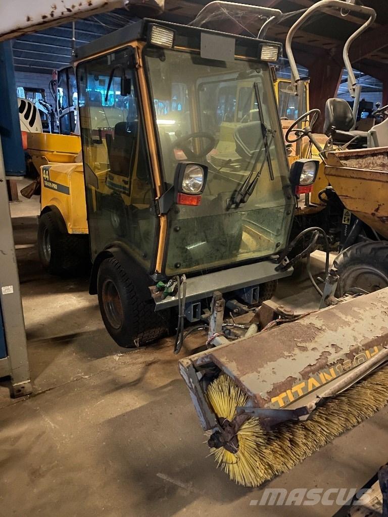 Belos Trans Pro 44 Komunalinė technika