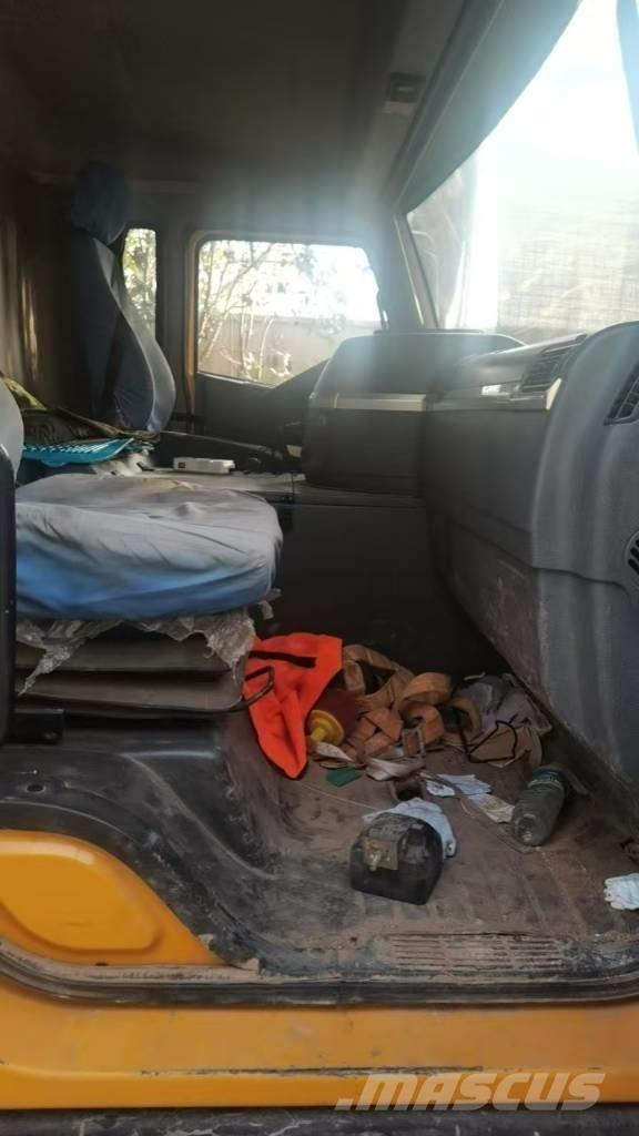 Sany STC 1000 S Visureigiai kranai