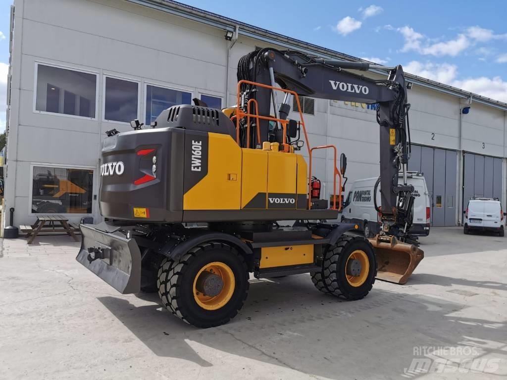 Volvo EW160E Ratiniai ekskavatoriai