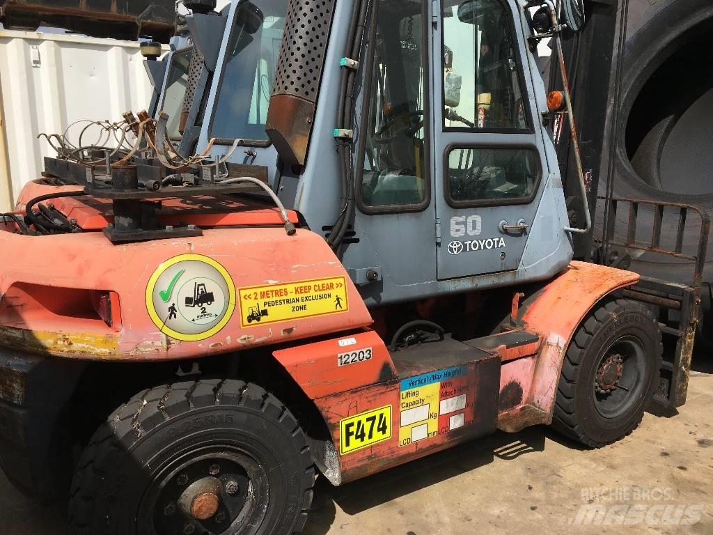 Toyota 5FG60 LPG (dujiniai) krautuvai