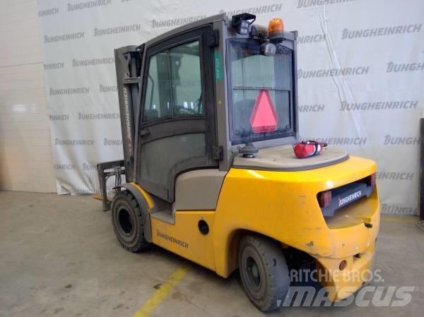 Jungheinrich DFG 430 Dyzeliniai krautuvai