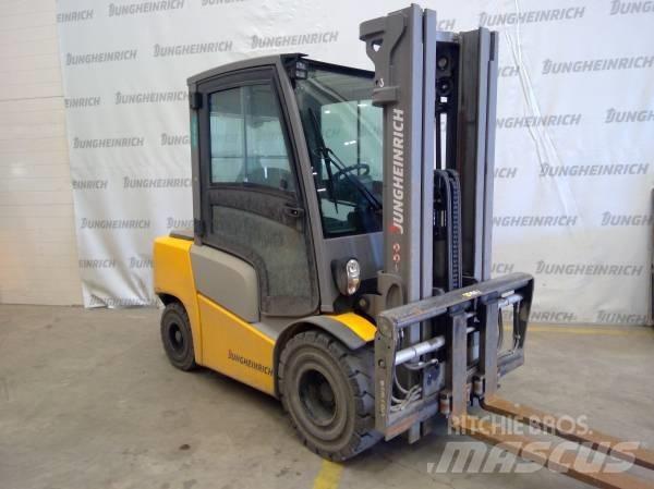 Jungheinrich DFG 430 Dyzeliniai krautuvai