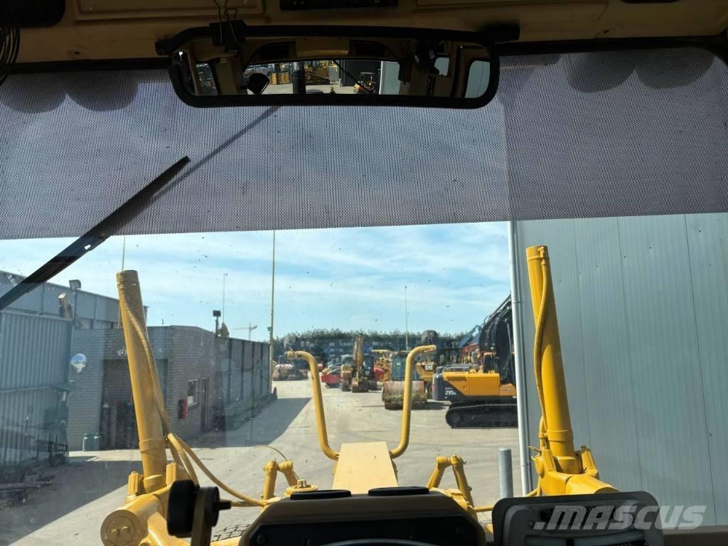 CAT 140H Greideriai