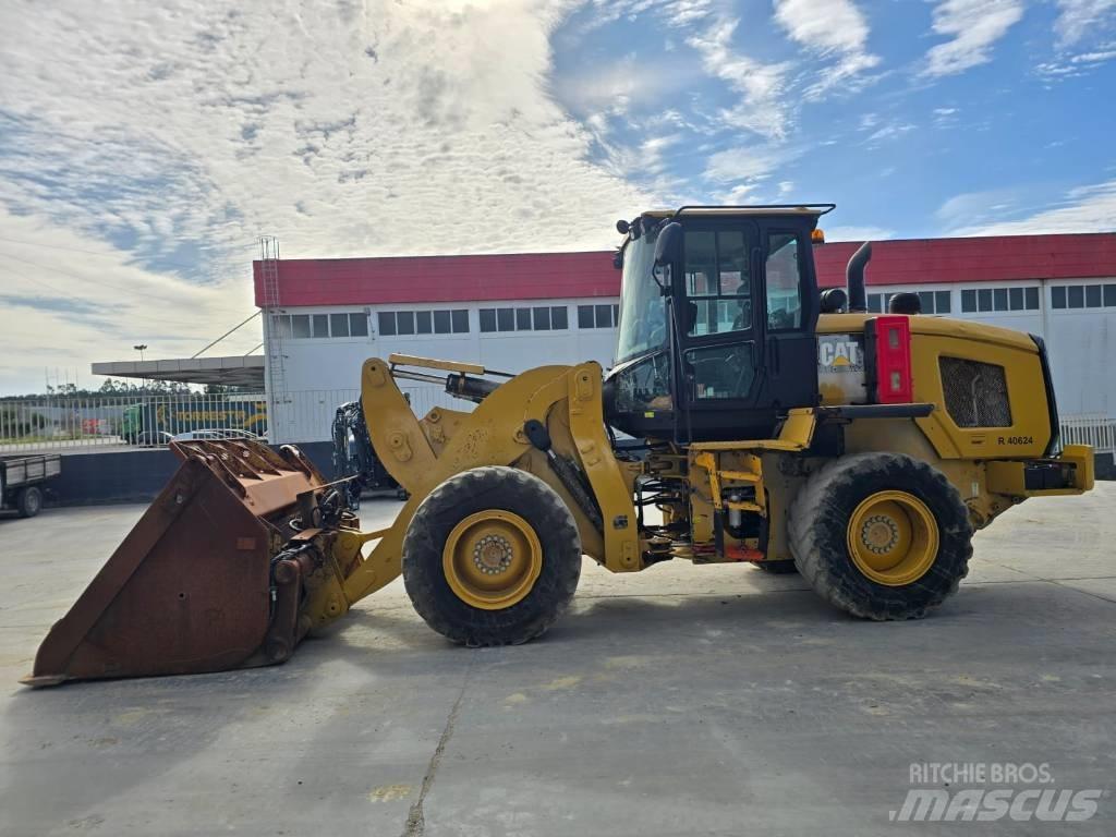 CAT 924 K Naudoti ratiniai krautuvai