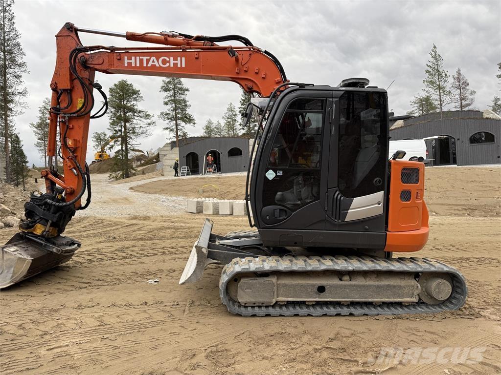 Hitachi ZX85US Vidutinės galios ekskavatoriai 7-12 t