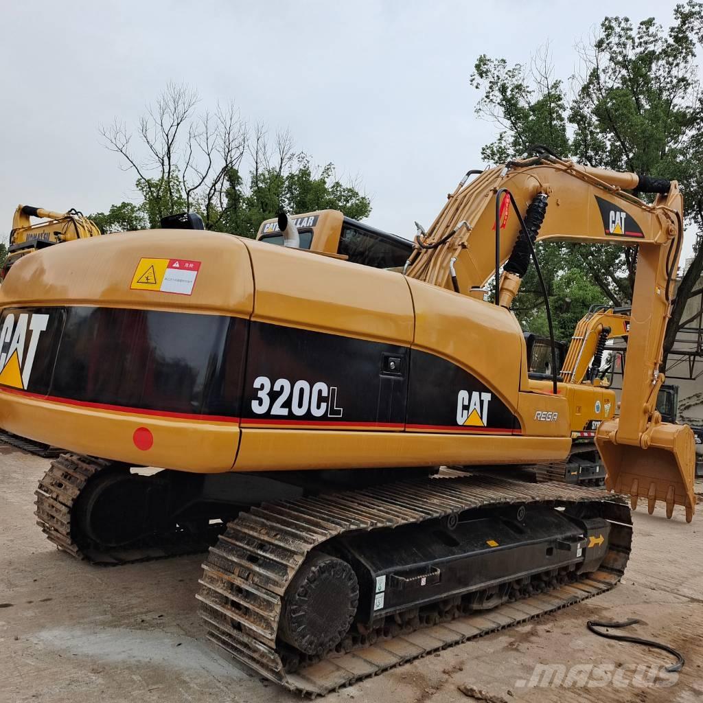 CAT 320 C L Vikšriniai ekskavatoriai
