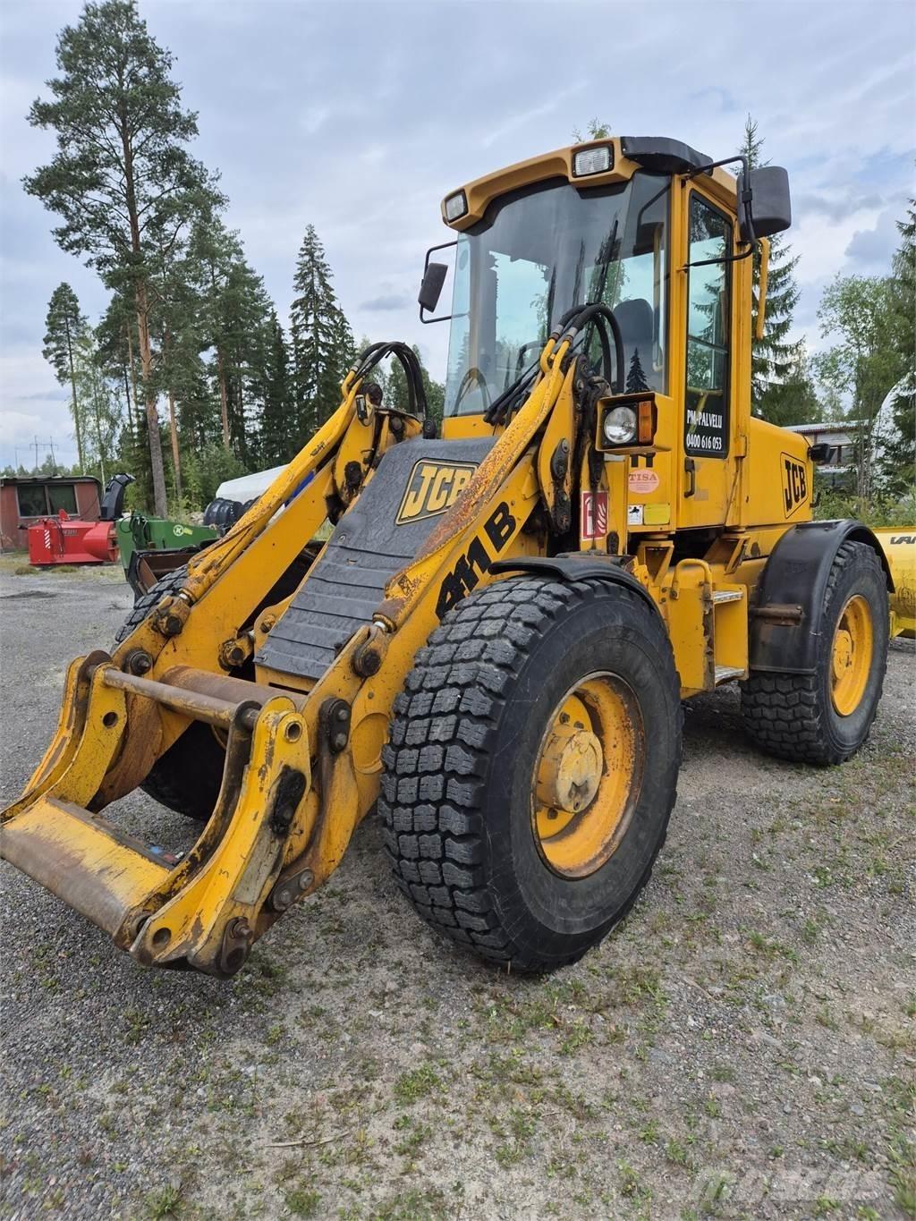 JCB 411B Naudoti ratiniai krautuvai