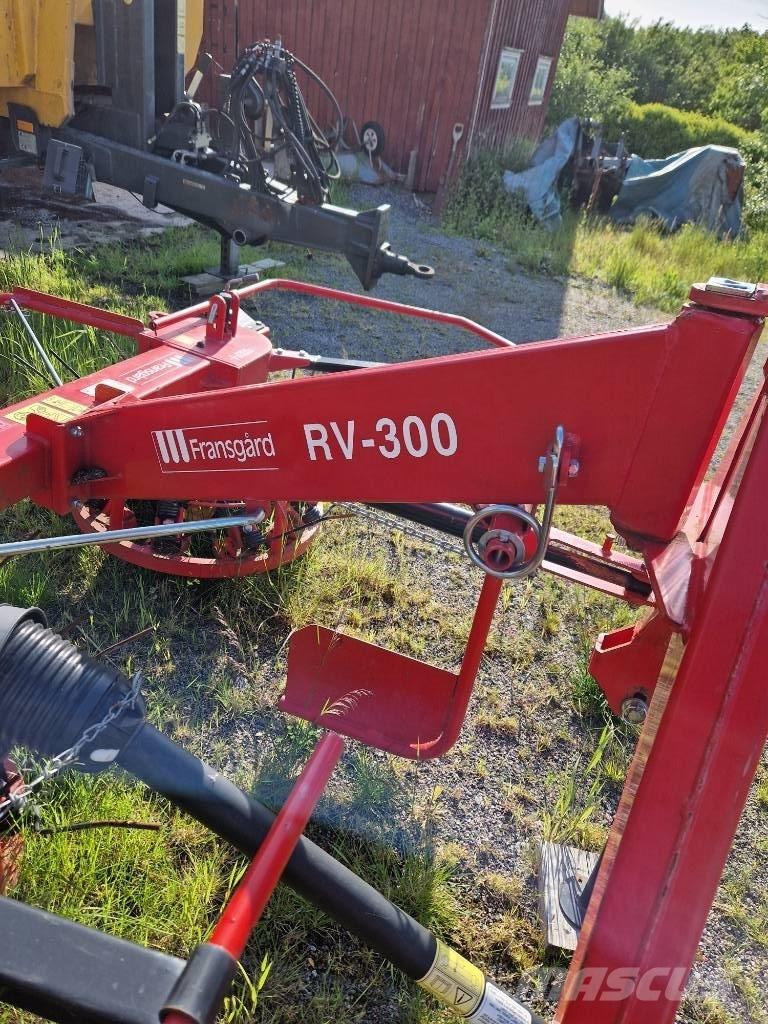 Fransgård RV 300 Šieno grėbliai ir vartytuvai