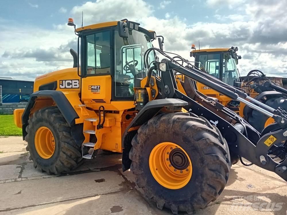 JCB 427 HT Agri Frontaliniai krautuvai ir ekskavatoriai