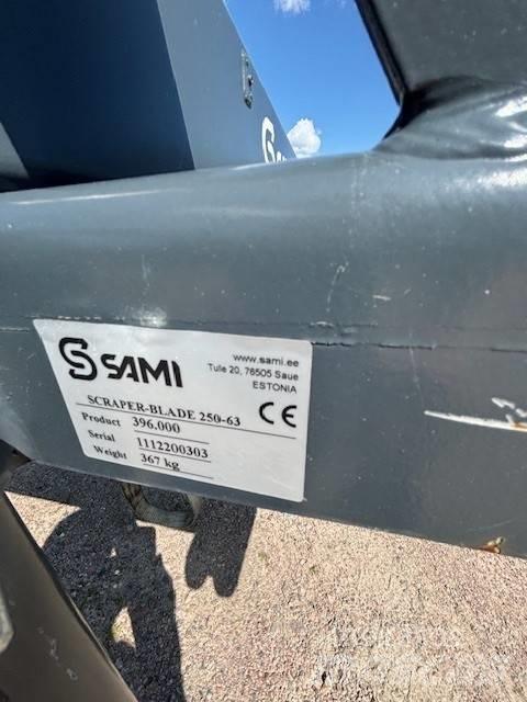Sami 250-63 Peiliai