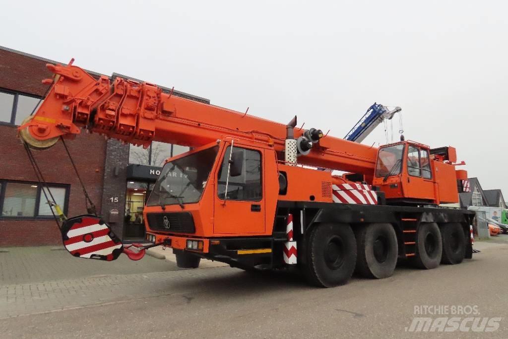 Krupp KMK 4080 Visureigiai kranai