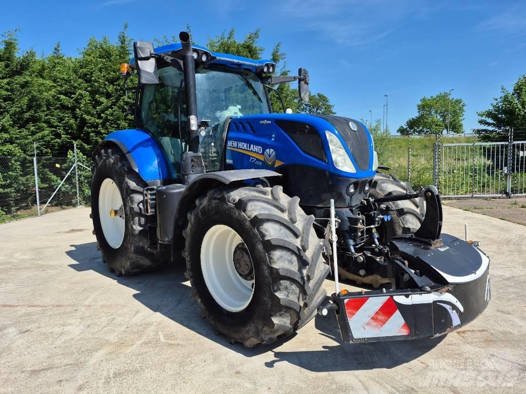 New Holland T7.225 Traktoriai