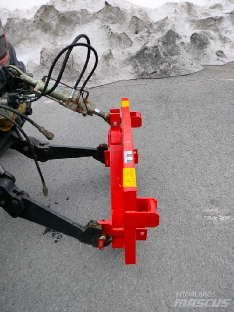 Valtra Adapteri Traktoriai
