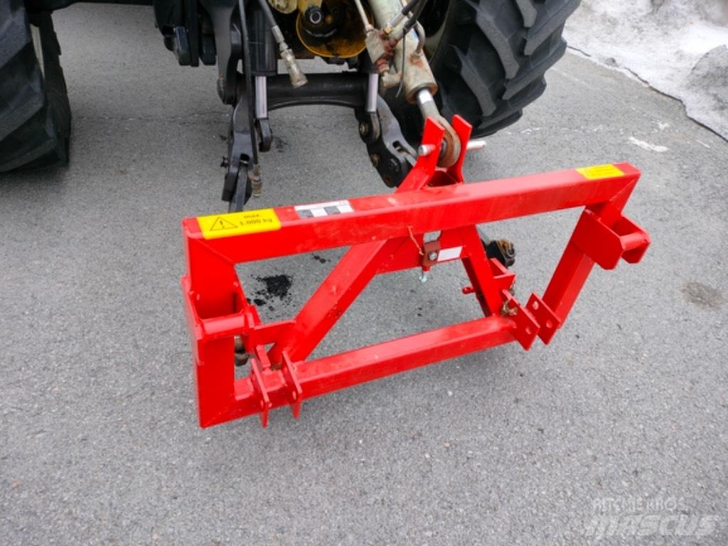 Valtra Adapteri Traktoriai