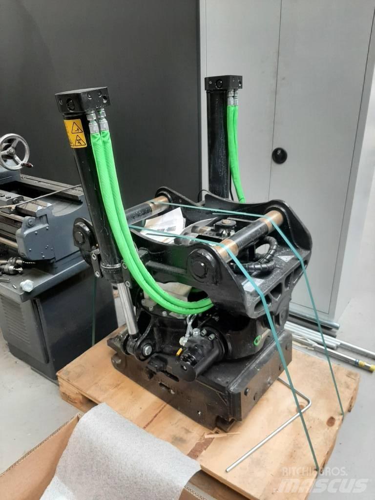 Steelwrist X26 S70 Vikšriniai ekskavatoriai