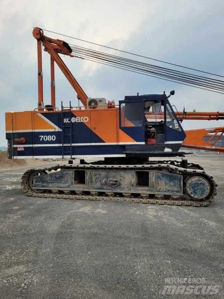 Kobelco 7100 Vikšriniai kranai