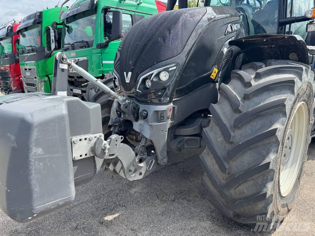 Valtra S 374 Traktoriai