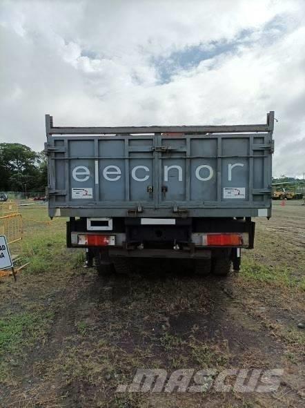 Iveco Trakker 410 Automobiliniai kranai
