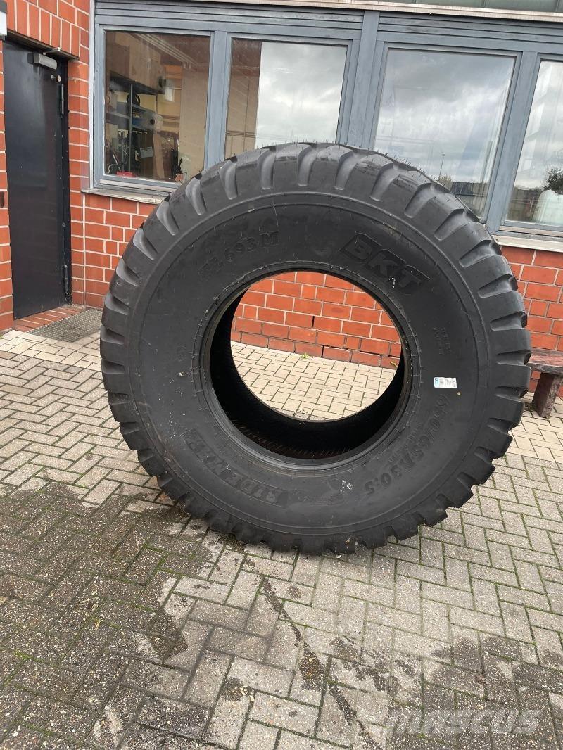 BKT 650/65R30,5 Padangos, ratai ir ratlankiai