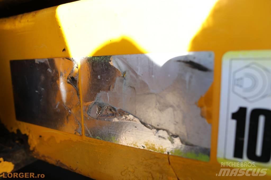 JCB JS 290 LC Vikšriniai ekskavatoriai
