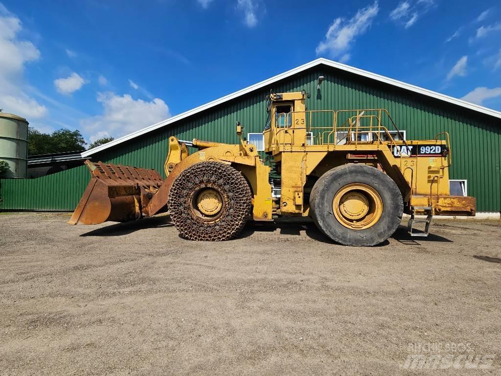 CAT 992 D Naudoti ratiniai krautuvai