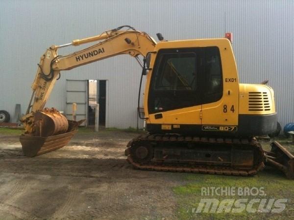 Hyundai R80-7 Vidutinės galios ekskavatoriai 7-12 t