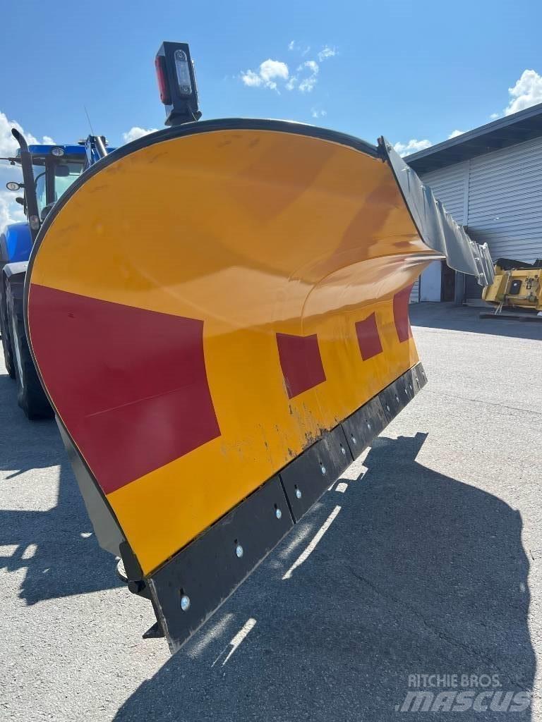 Snowline 4000 TA PK Sniego peiliai ir valytuvai