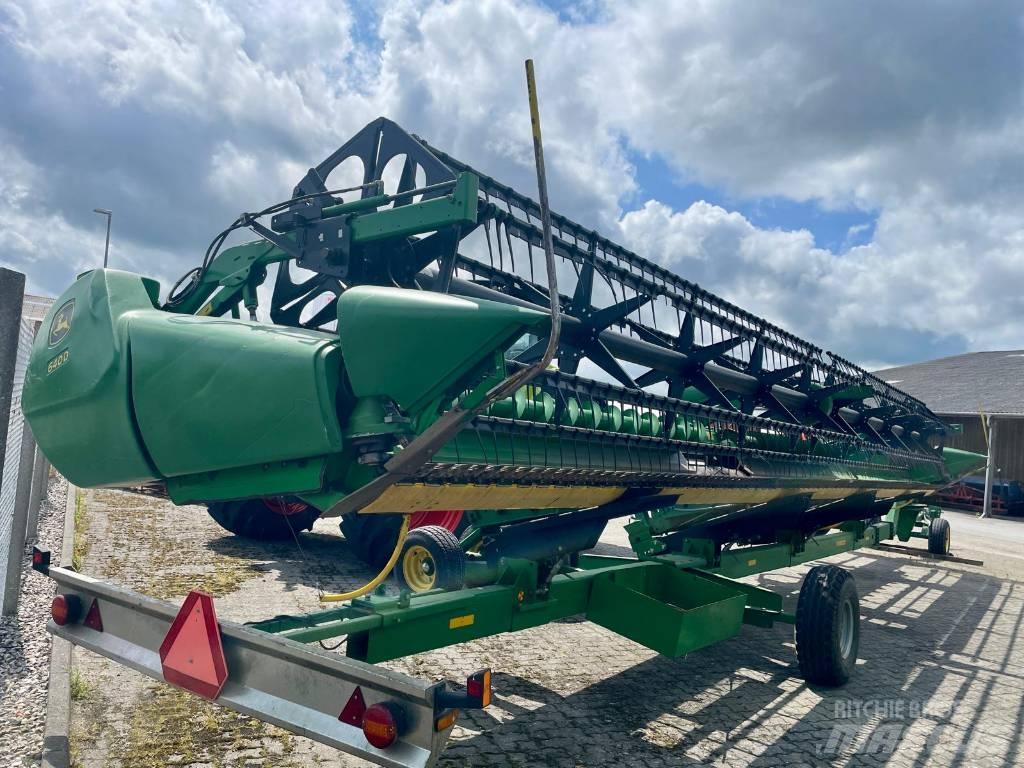 John Deere S 690 i Derliaus nuėmimo kombainai
