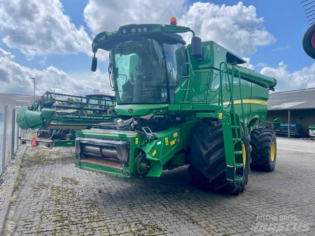 John Deere S 690 i Derliaus nuėmimo kombainai