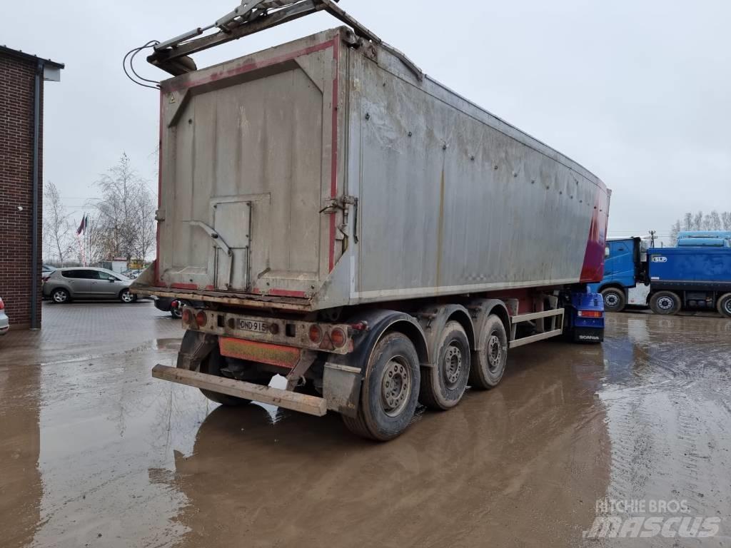 Kel-Berg Trailer Savivartės puspriekabės