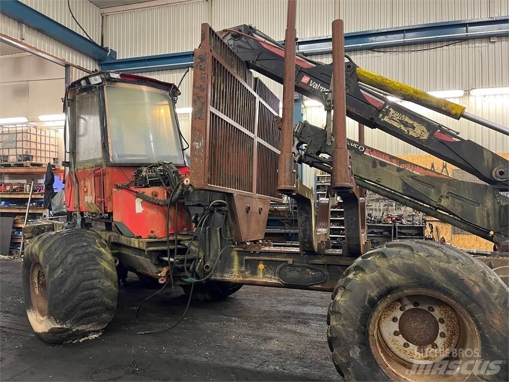 Valmet 860 Naudoti miškovežiai (Forvarderiai)