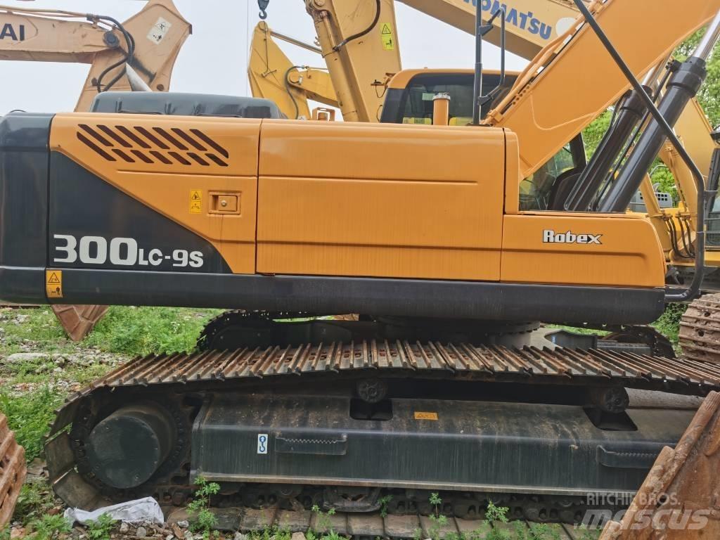 Hyundai R 300LC-9S Vikšriniai ekskavatoriai