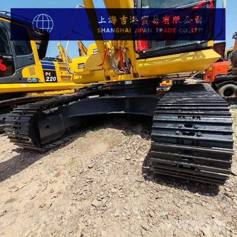 Komatsu PC 220 Vikšriniai ekskavatoriai