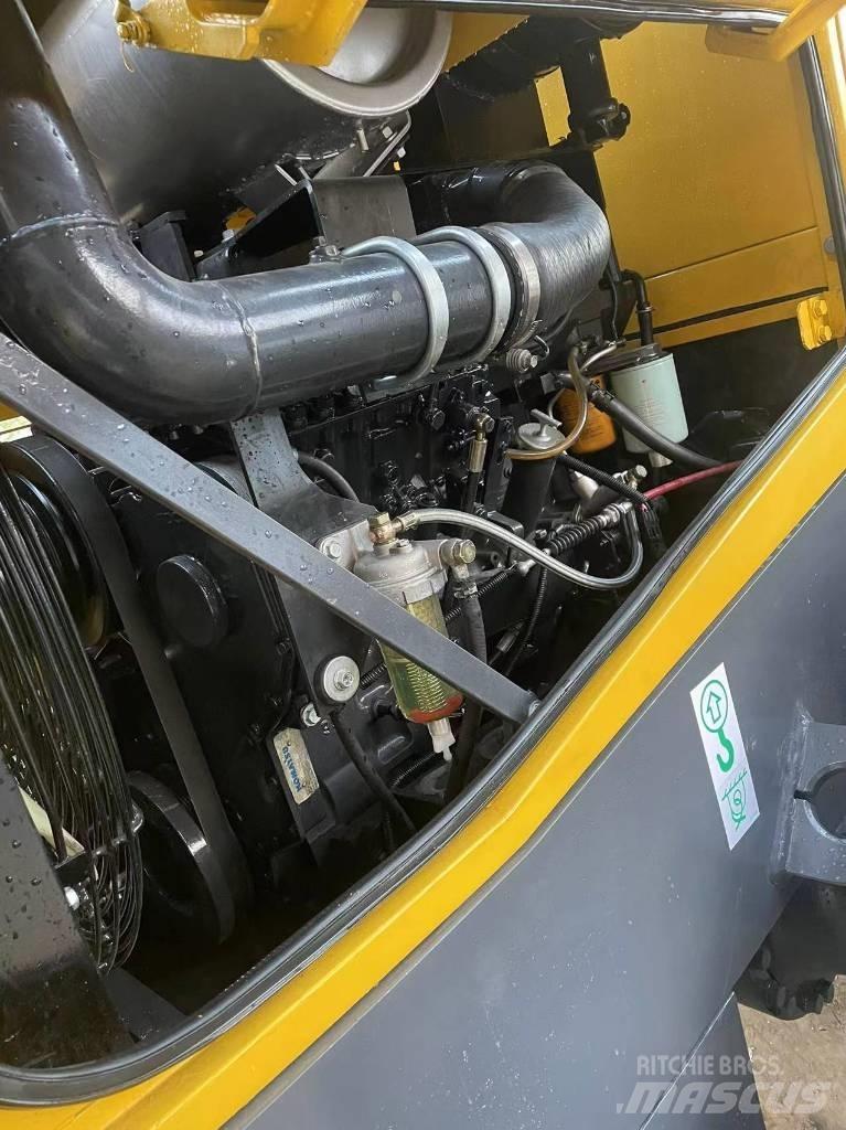 Komatsu WA 380 Naudoti ratiniai krautuvai
