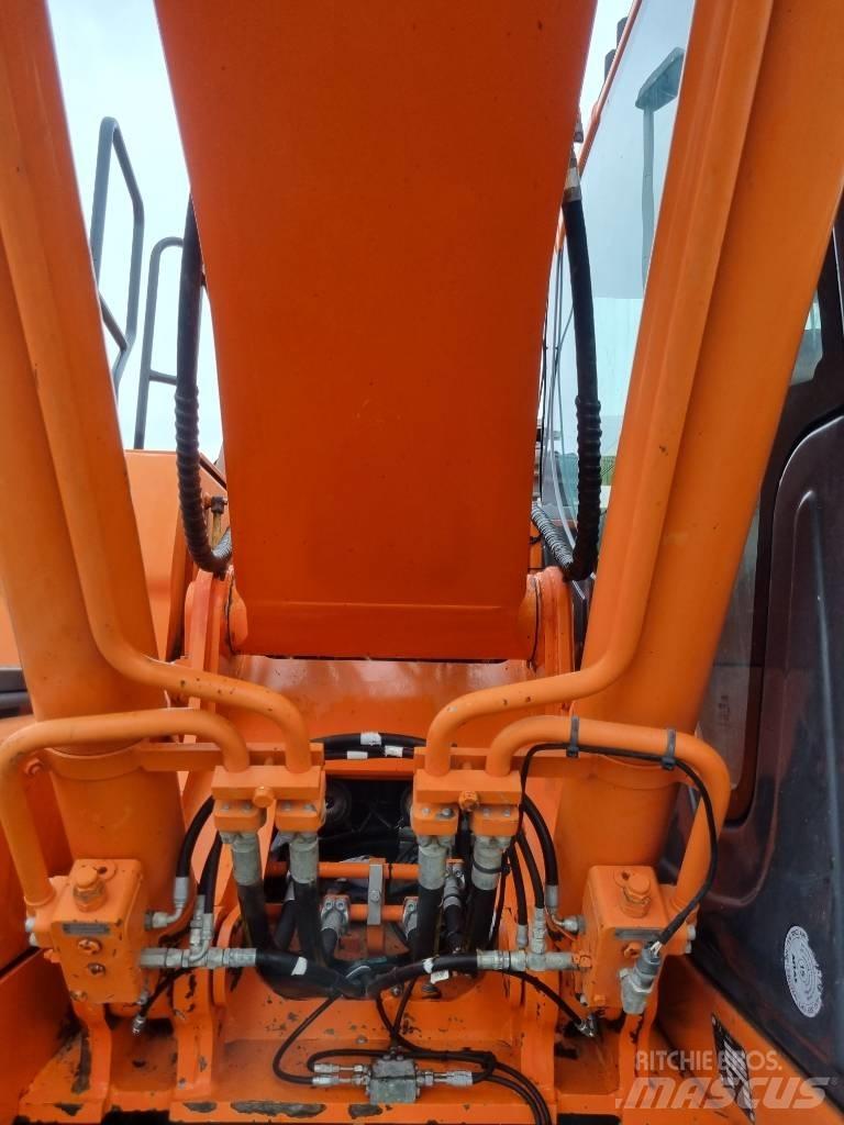 Doosan DX 180 LC-3 Vikšriniai ekskavatoriai