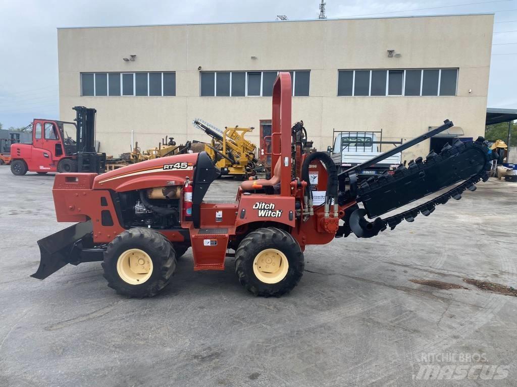 Ditch Witch RT45 Tranšėjų ekskavatoriai