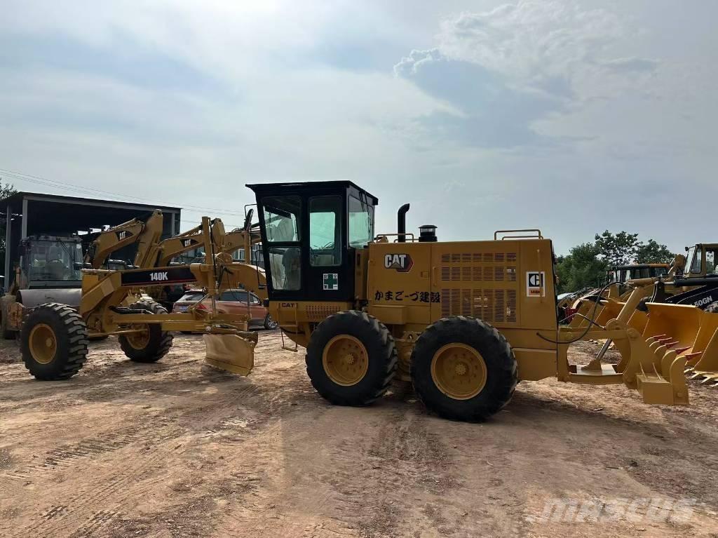 CAT 140K Greideriai