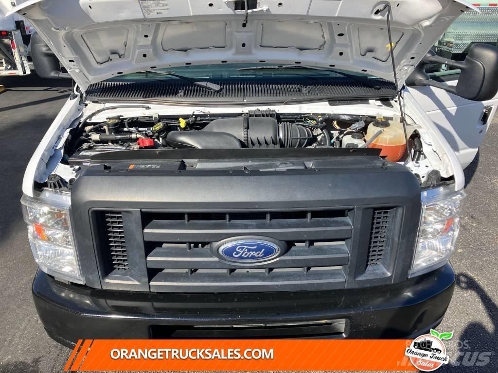 Ford E 350 SD Sunkvežimiai su dengtu kėbulu