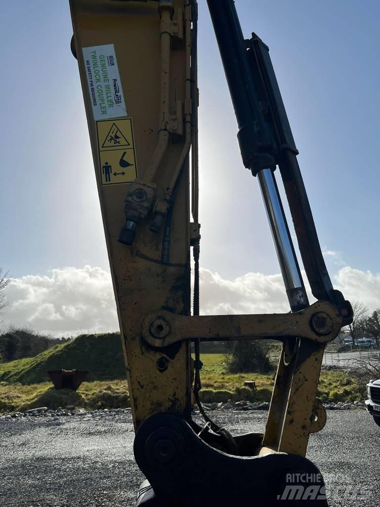 CAT 320 EL Vikšriniai ekskavatoriai
