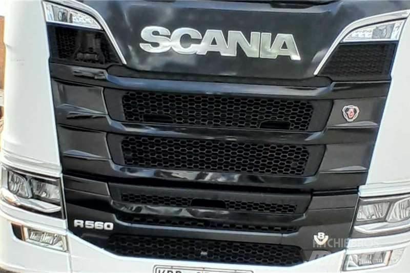 Scania R560 Kita