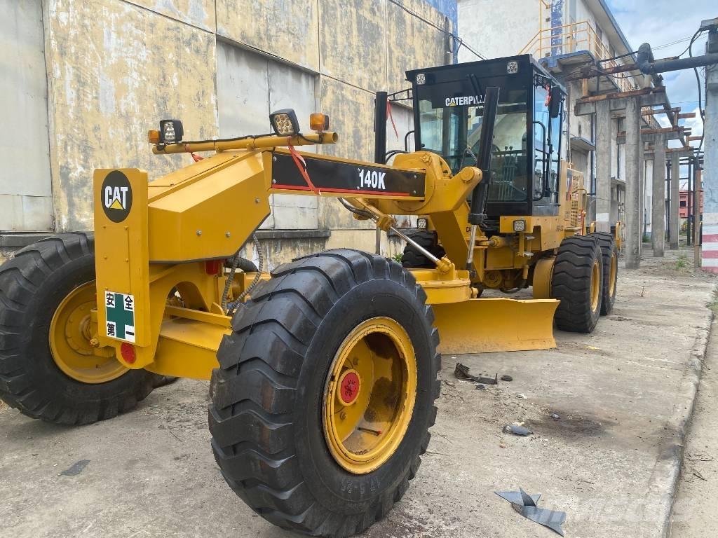 CAT 140 K Greideriai