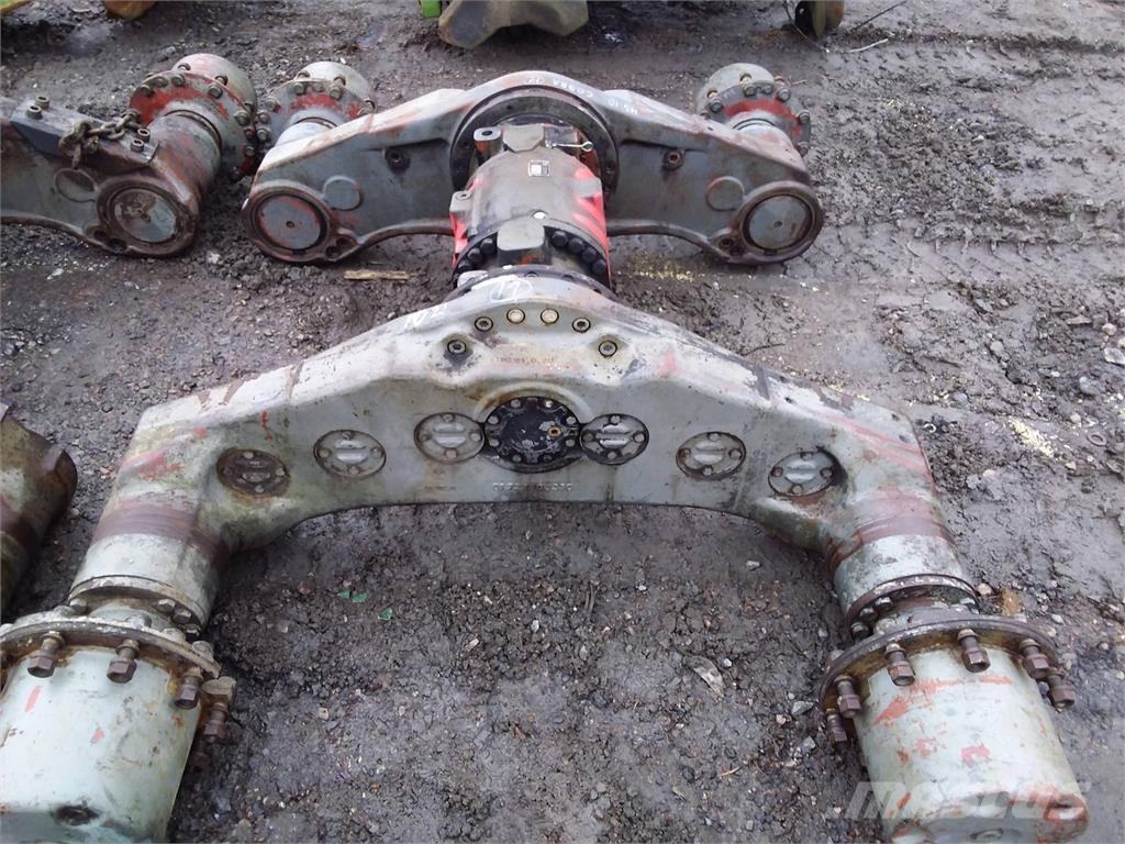 Ponsse Cobra HS-10 Transmisijos