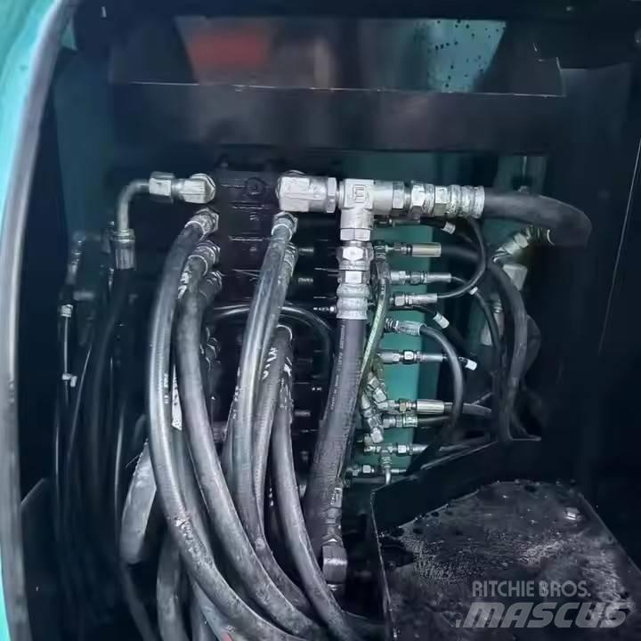 Kobelco SK60 Vikšriniai ekskavatoriai