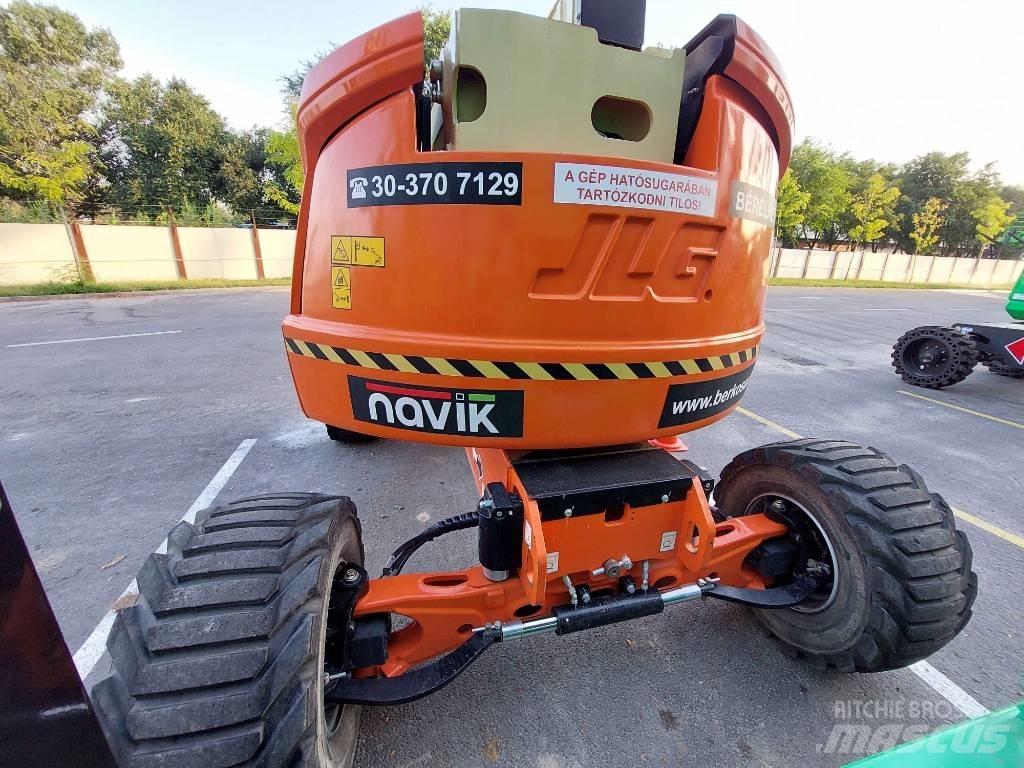 JLG 520 AJ Alkūniniai keltuvai