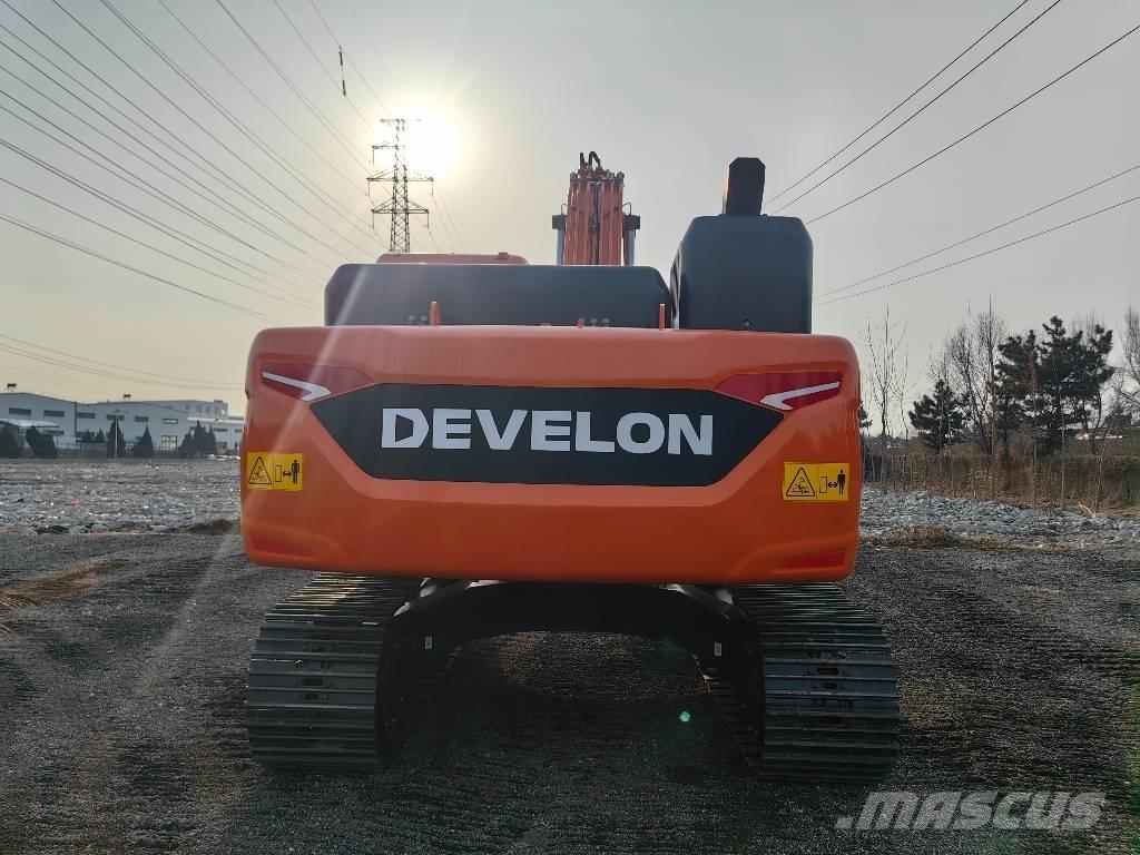 Doosan DX225 Vikšriniai ekskavatoriai