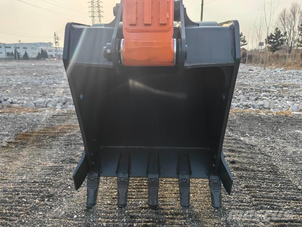 Doosan DX225 Vikšriniai ekskavatoriai